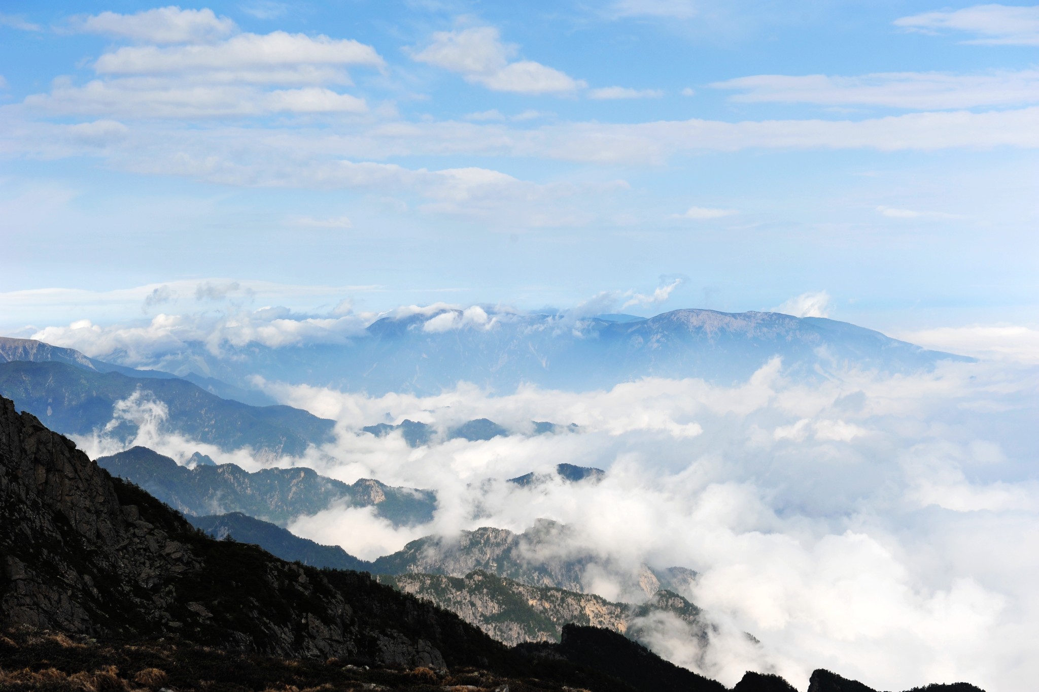 太白山高于三山五岳，堪称华中第一山 - 地文生物景观 - 太白山旅游官网